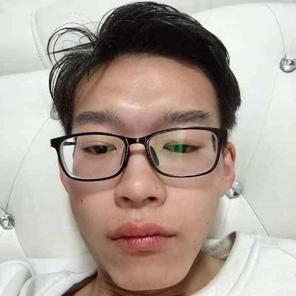 23岁岁河南单身帅哥 - 邢台吉缘网